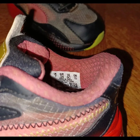 PUMA RS-X 3 SONIC THE HEDGEHOG Size 8 C Shoes 374320-01 SEGA. - Picture 10 of 10